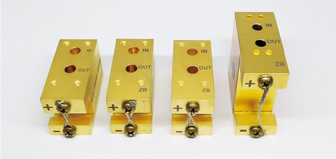 Catalog of 808nm laser diode stacks 200, 250, 300, 300, 350, 400, 500, 600, 600, 800, 1000, 1200, 1600, 2400 watts .