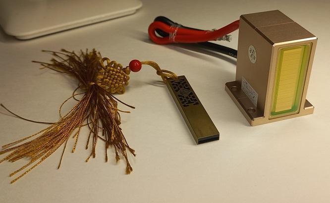 The choice of a diode stack for a laser handle with reliable cooling