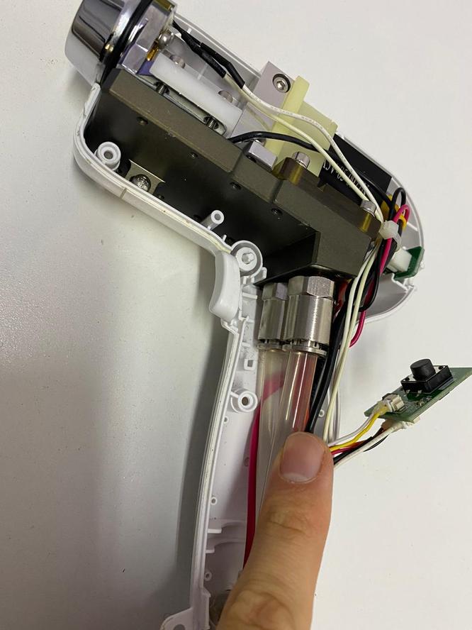 The choice of a diode stack for a laser handle for high performance