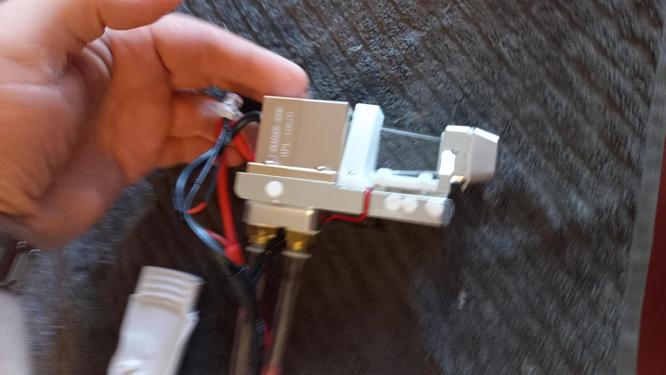 Laser's restoration after failure of the controller Laser's restoration after failure of the controller