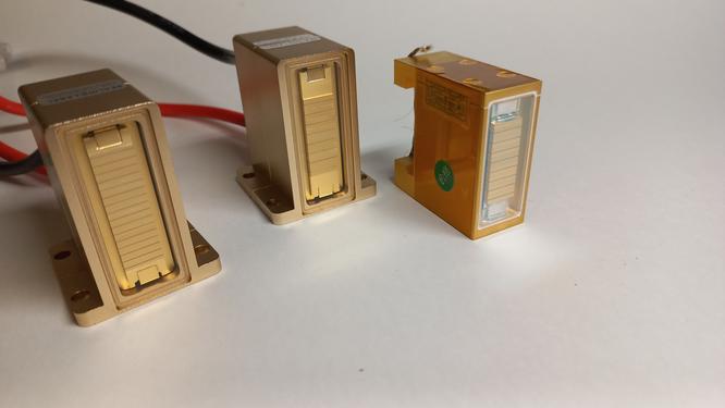 Restoration of laser handle with the repair of mechanical parts Restoration of laser handle with the repair of mechanical parts