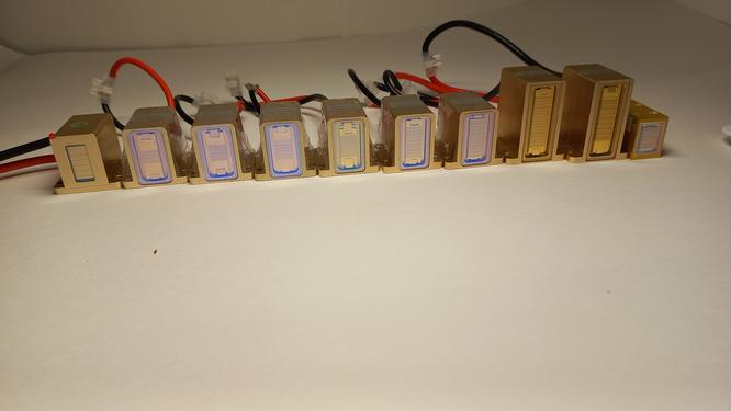 Restoration of laser handle with a replacement of modules and glasses Restoration of laser handle with a replacement of modules and glasses
