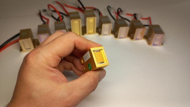 Emitting module 808nm reserve Emitting module 808nm reserve