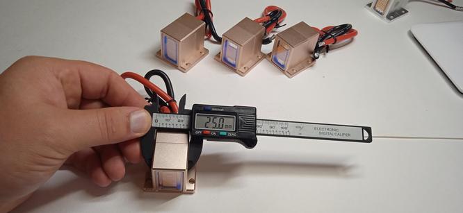 Additional diode for manipula Additional diode for manipula