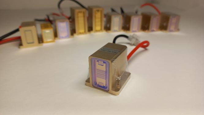 Component for diode laser Component for diode laser