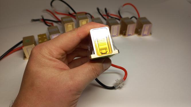 Testing the laser handle for compliance with the declared parameters. Testing the laser handle for compliance with the declared parameters.