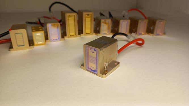Monitoring the stability of the work of a diode stack in the handle. Monitoring the stability of the work of a diode stack in the handle.