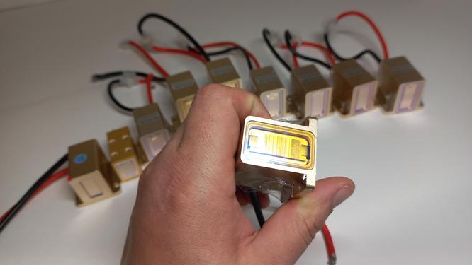 Fragment of the design of the diode laser Fragment of the design of the diode laser