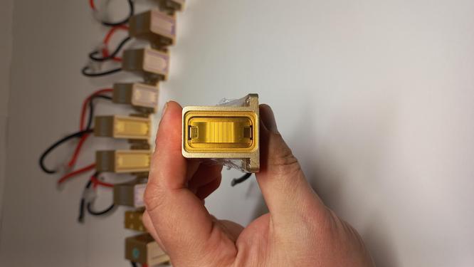 Checking the functionality of the switches and buttons of the handle. Checking the functionality of the switches and buttons of the handle.