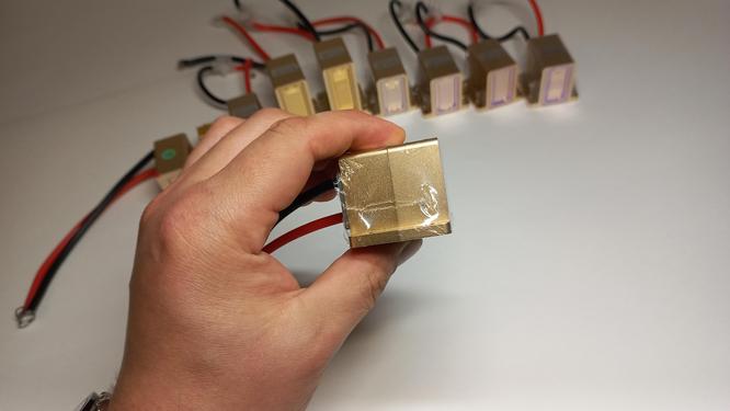 Separate part of the diode laser Separate part of the diode laser