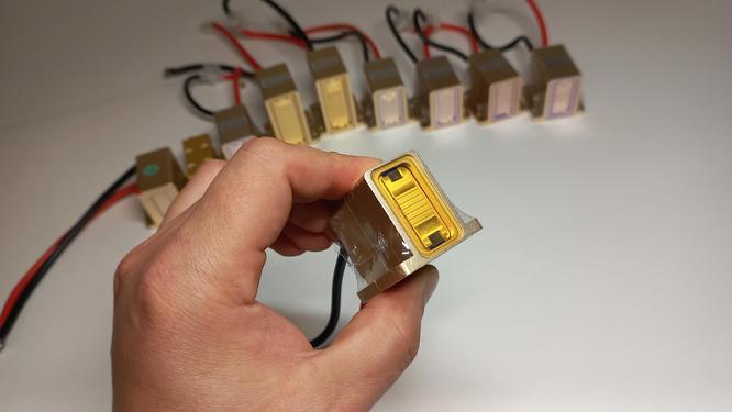 Diagnosis of electric circuits of the laser handle. Diagnosis of electric circuits of the laser handle.
