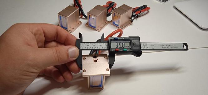 The insert is a diode interchangeable The insert is a diode interchangeable