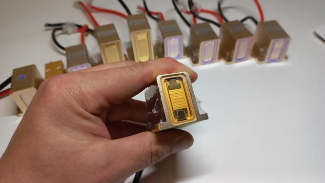 Checking the correctness of the diode module in the handle. Checking the correctness of the diode module in the handle.