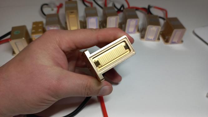 Development of innovative diodes for laser removal systems. Development of innovative diodes for laser removal systems.