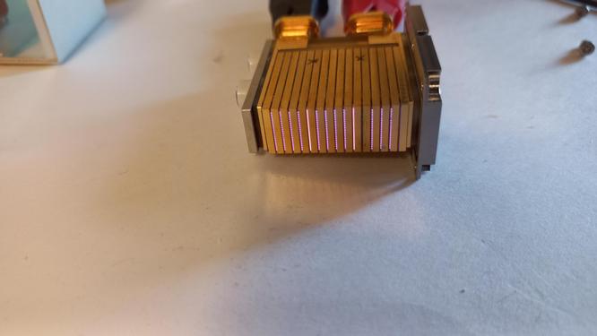 Laser service component Laser service component