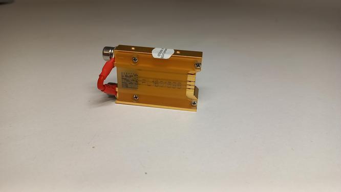 Smooth laser chip