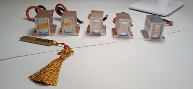 Laser stock - diode glass Laser stock - diode glass