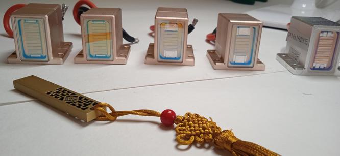 The choice of a diode stack for a laser handle for an optimal price-quality ratio The choice of a diode stack for a laser handle for an optimal price-quality ratio